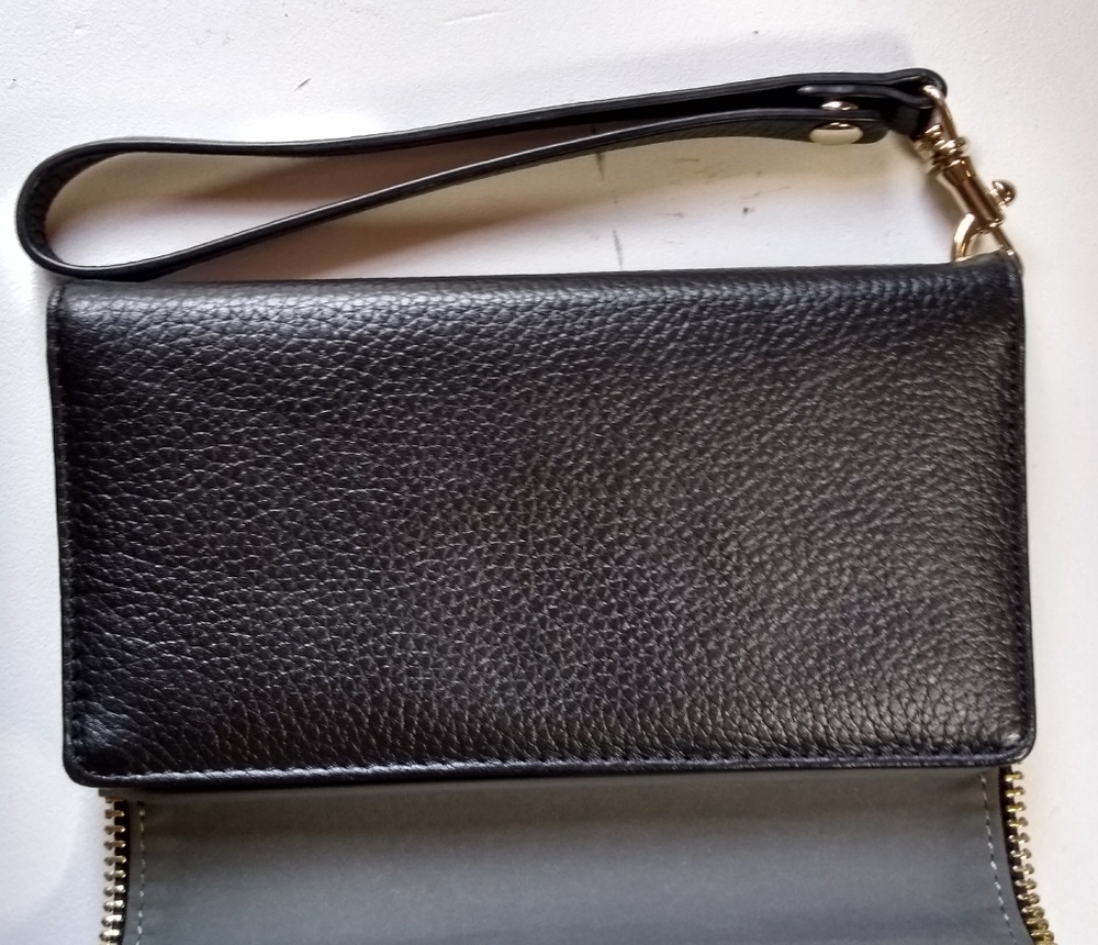 iPhone 6/6s Genuine Leather Folio Wristlet | RM - Picture 5 of 16